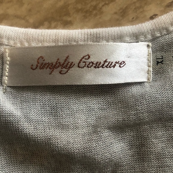 Top - Picture 2 of 3